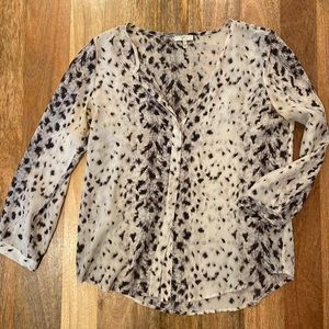 Joie animal print collarless top